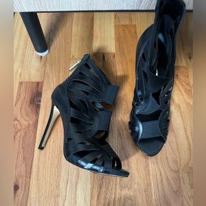 Guess black heel sandals size 6
